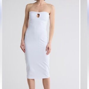 SUSANA MÓNACO Strapless Cutout. Body-Con Dress